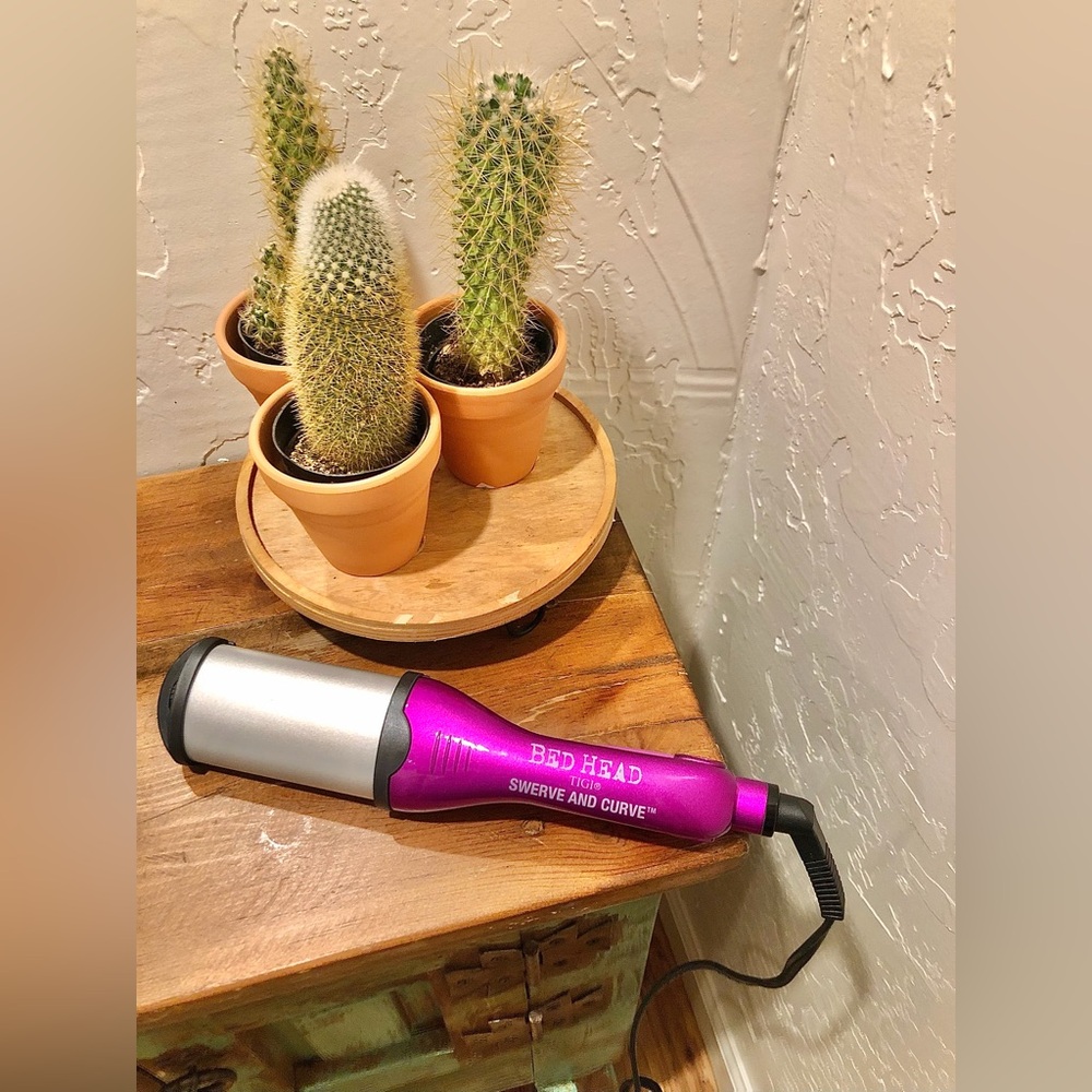 Bed Head TIGI Swerve & Curve Wave Wand - Picture 7 of 9